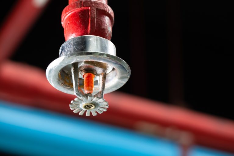 Read more about the article 5 Incredible Fire Sprinkler Installation Tips for Maximum Safety