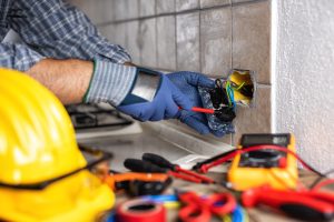 Read more about the article 10 Essential Electrical Troubleshooting Strategies for a Safer Home