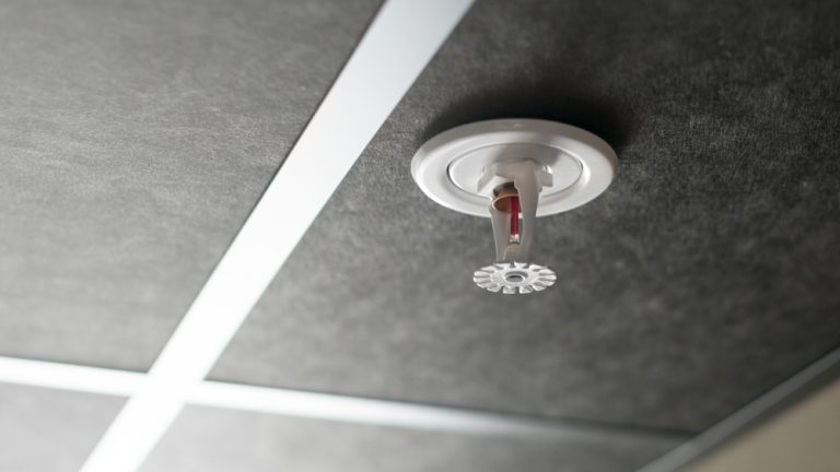 Read more about the article 5 Powerful Reasons to Trust Local Fire Sprinkler Experts for Your Business