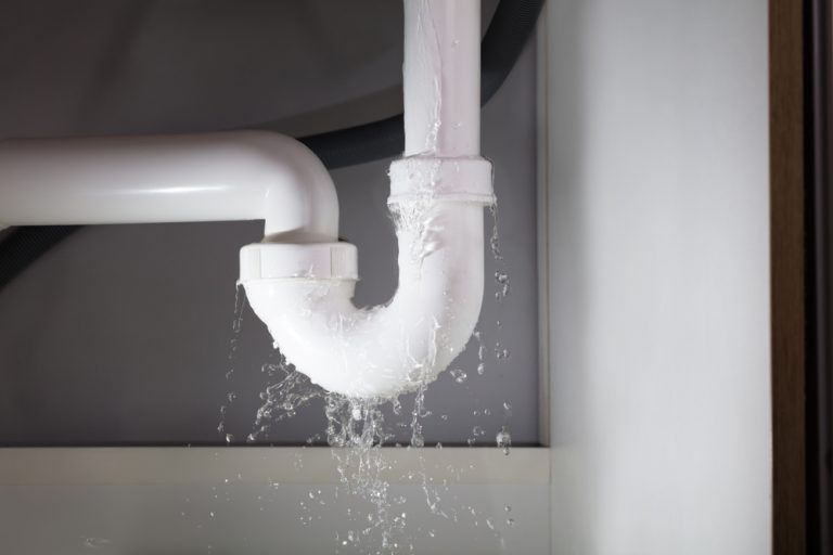 Read more about the article 8 Must-Know Affordable Plumbing Solutions to Fix Any Leak Fast
