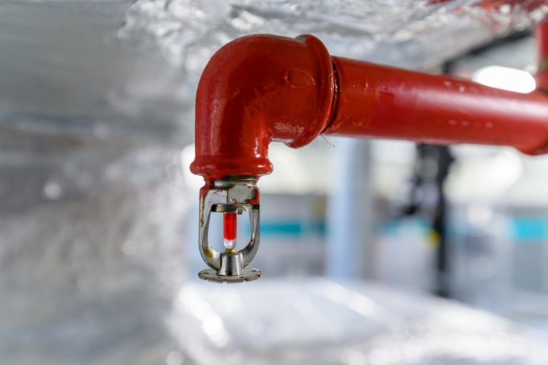 Read more about the article 4 Critical Emergency Fire Sprinkler Maintenance Steps to Prevent Disaster