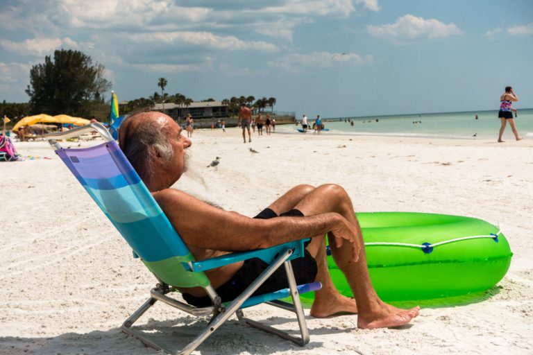 Read more about the article Preparing Your Home for Snowbirds: 7 Electrical & Plumbing Tips for Seasonal Residents